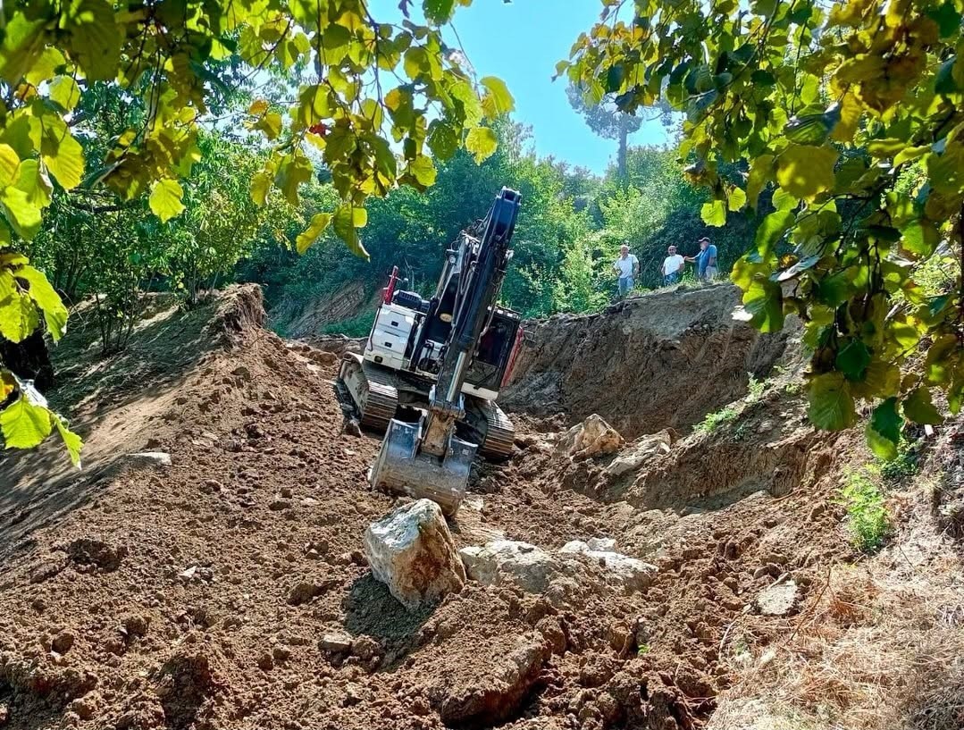 Gümüşova’da heyelan bölgesine müdahale başladı