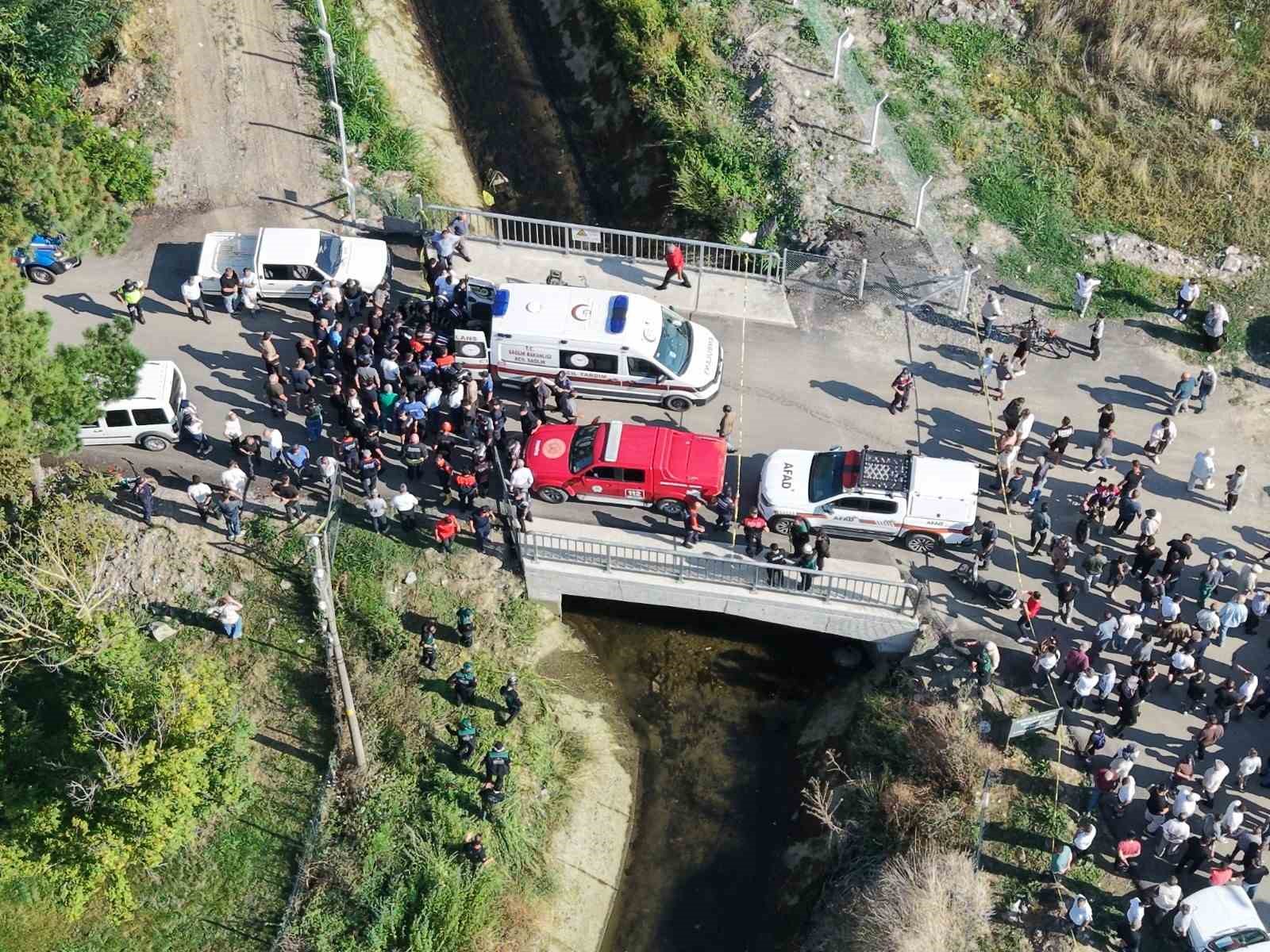 Bafra’da sulama kanalına düşen otomobilde kaybolan gençten acı haber