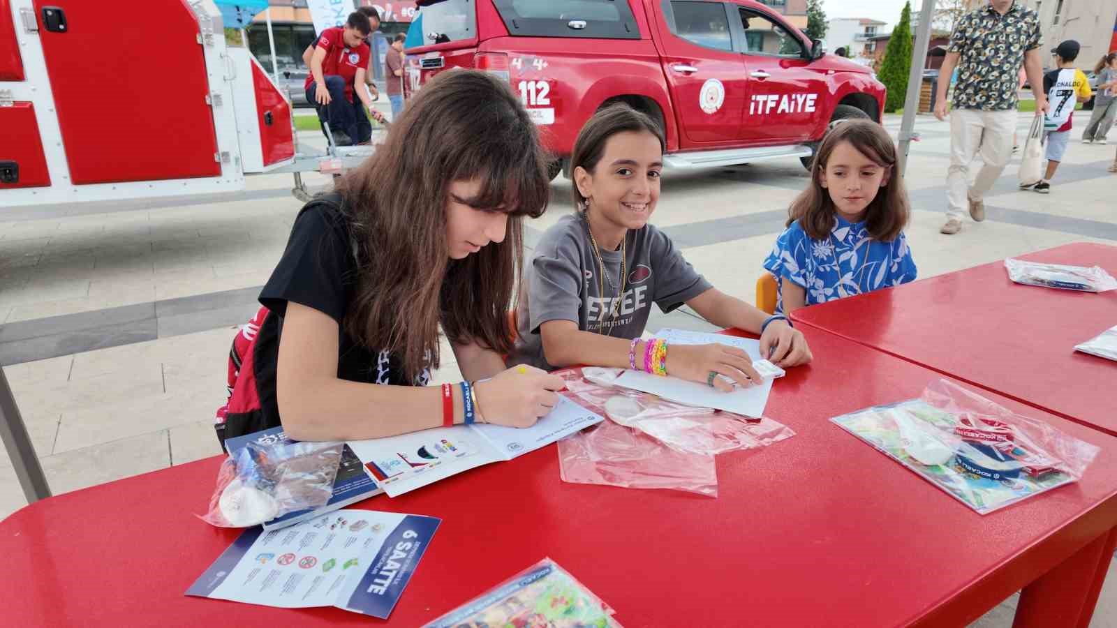 Başiskele’de gençlere yönelik afet farkındalık programı düzenlendi