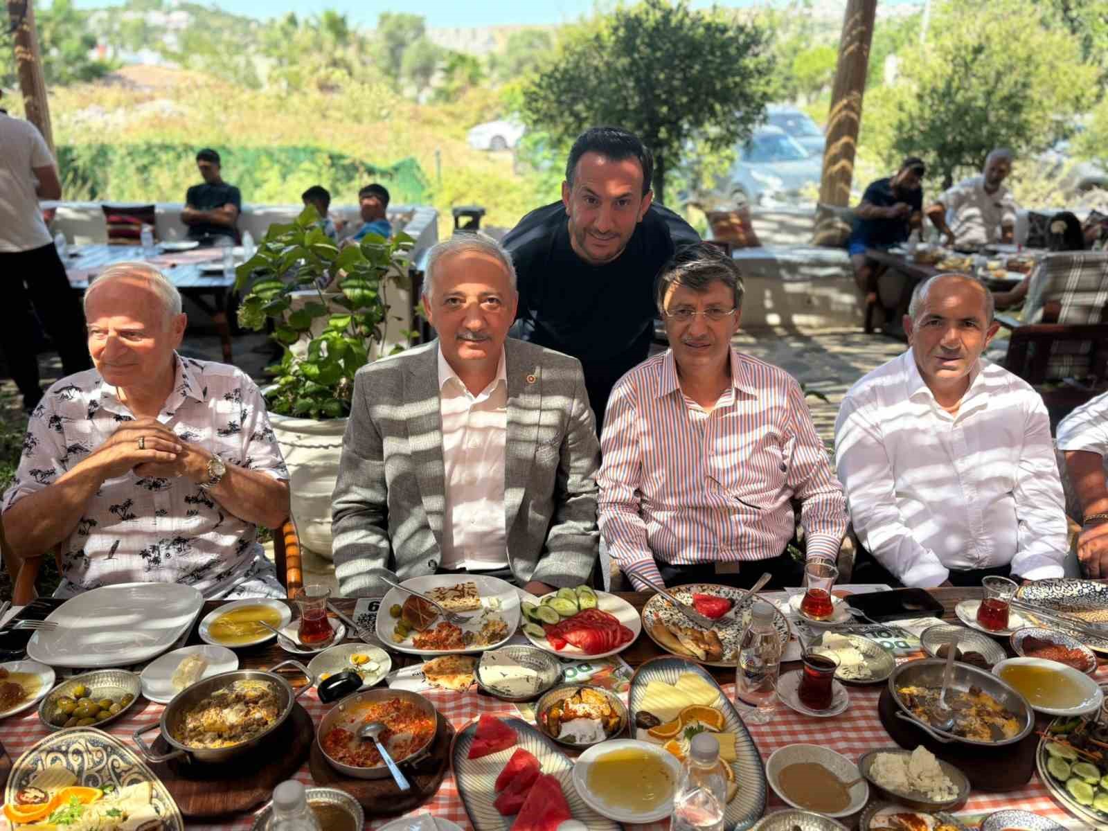 Bodrum’daki Vanlıların tek talebi: "Direkt uçuş"