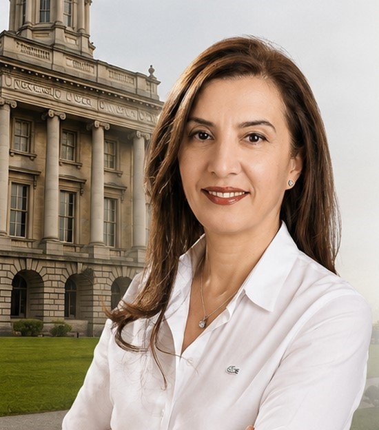 ESOGÜ Öğretim Üyesi Prof. Dr. Elif Gürsoy, FFNMRCSI üyeliğine layık görüldü
