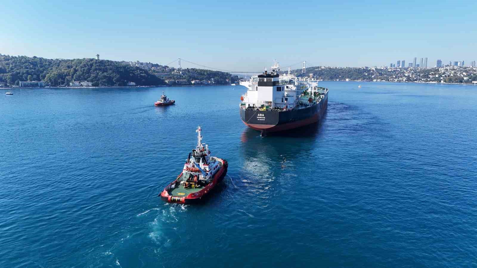 Karadeniz’de petrol tankerine İHA saldırısı düzenlendi