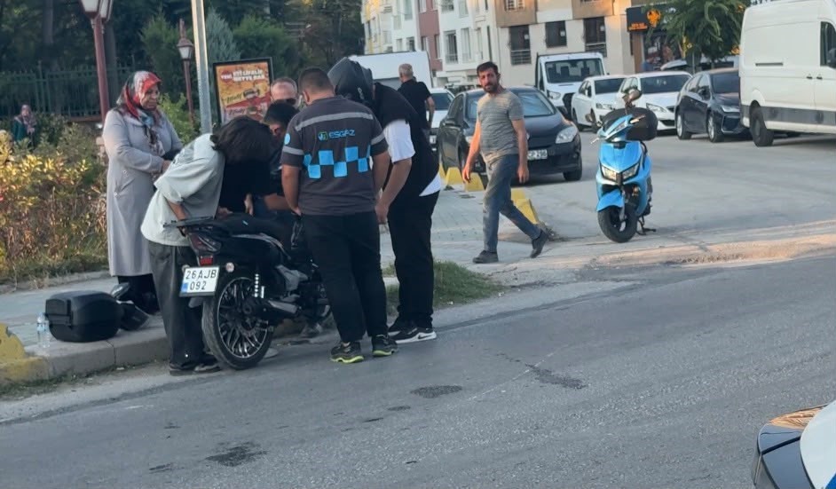 Eskişehir’de 2 motosiklet çarpıştı: 1 yaralı