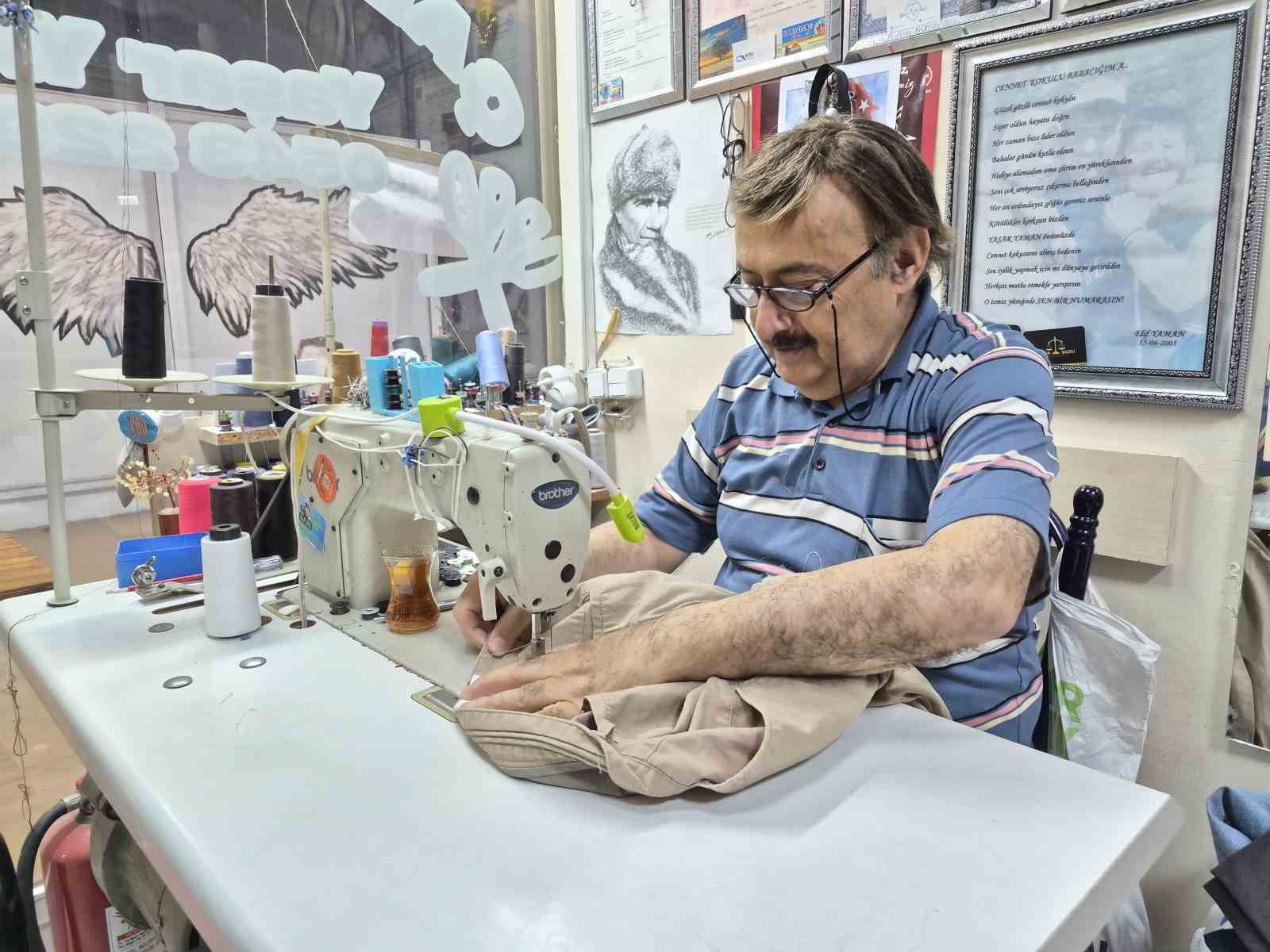 Yılların terzisi kıyafet dikimi yapmayı bırakıp sadece tadilat yapmaya başladı