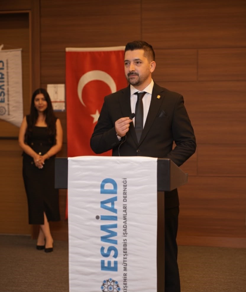 Başkan Sinlenmez: "Eskişehir iş dünyasına derhal can suyu verilmelidir"