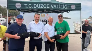 Akçakocalı balıkçılara ağ desteği