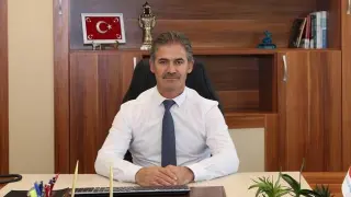 Erzurum’da sağlıkta bayrak değişimi: Dr. Mehmet Meral yeni İl Sağlık Müdürü oldu