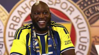 Fenerbahçe’de Romelu Lukaku için imza töreni düzenlendi