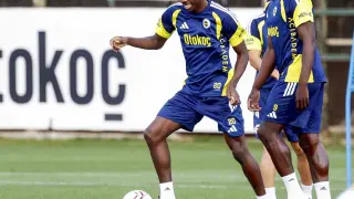 Fenerbahçe, Gençlerbirliği maçının hazırlıklarını tamamladı