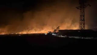 Çanakkale’de otluk alanda çıkan yangın söndürüldü