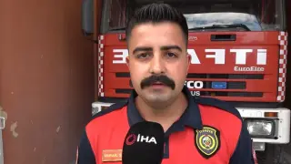Burdur’da hayat kurtaran not: Aracın motor kısmına giren yavru kedi kurtarıldı