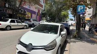 Ters yönden gelen sürücüsü uyarılara kulak asmadı