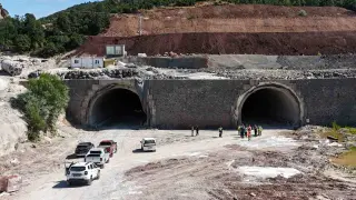 Geminbeli Tüneli’nde çalışmalar hızlandı: Kış gelmeden hizmete açılması hedefleniyor