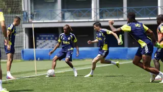 Fenerbahçe, Olympique Lyon maçı hazırlıklarına ara vermeden başladı
