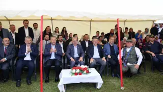Bakan Uraloğlu: "Honefter, birlik ve kardeşliğin bütün dünyaya mesajının verildiği yerdir"