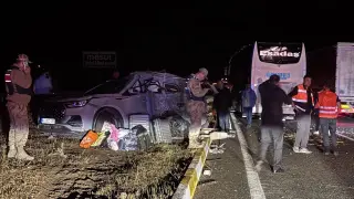 Erzincan’da yolcu otobüsü ile SUV tipi araç çarpıştı: 1’i ağır 7 yaralı