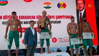Büyükşehir Belediyesporlu Fazlı Eryılmaz dünya şampiyonu