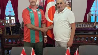 Osmanelispor ’İmparator’ lakaplı Hasan Kol ile ’yola devam’ dedi