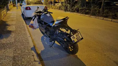 Alkollü sürücünün kullandığı motosiklet kaza yaptı: 2 yaralı