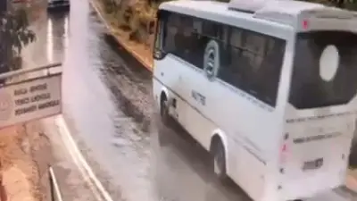 Muğla’da 8 kişinin yaralandığı kazanın görüntüleri ortaya çıktı