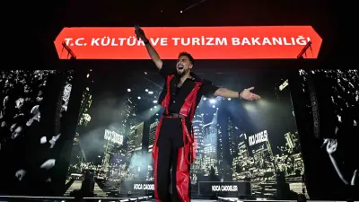 Sefo’nun şarkıları Erzurum’da yankılandı