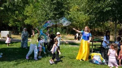 İzmit ve Gebze’de çocukları buluşturan etkinlik: Aileler de eğlenceye ortak oldu