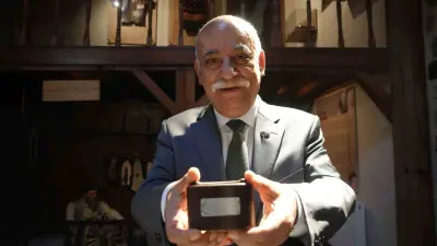 İlk kumbarasıyla başlayan koleksiyon tutkusu 65 yaşında sergiye dönüştü