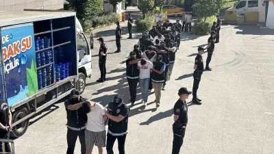 Daireden kaçırılan uyuşturucu sonrasında yapılan operasyonda 147 bin hap ele geçirildi, 9 şüpheli yakalandı