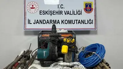 Eskişehir’de kaçak kazı yapan 5 şüpheli suçüstü yakalandı