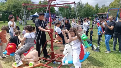 AK Parti Aile Pikniği’nde 25 bin yemek fişi 1 saatte tükendi