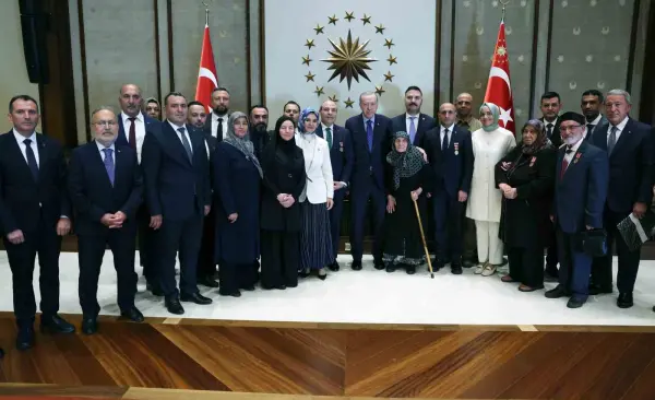 Cumhurbaşkanı Erdoğan: "Şimdiye kadar şehitlerimizin emanetlerine ve gazilerimize devletimizin tüm imkânlarını seferber ederek sahip çıktık"