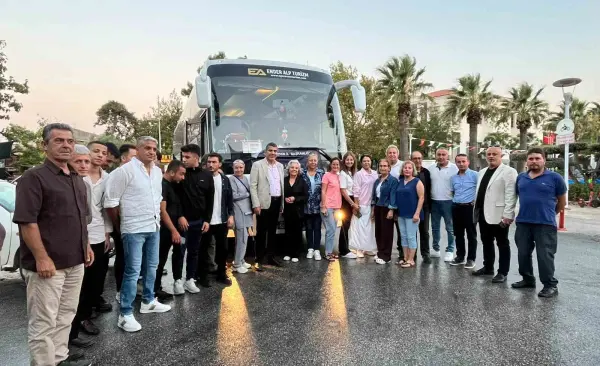 AK Parti İzmir’den 25’inci yıl buluşmasına 5 bin kişilik çıkarma