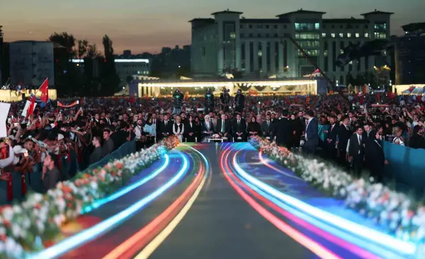 Cumhurbaşkanı Erdoğan: "Allah ömür ve sağlık verirse daha nice yıllar Türkiye’ye hizmet mücadelesi içinde olacağım"