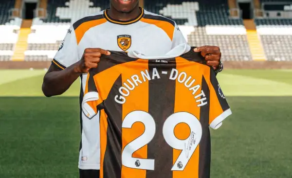 Lucas Gourna-Douath’ın yeni adresi Hull City