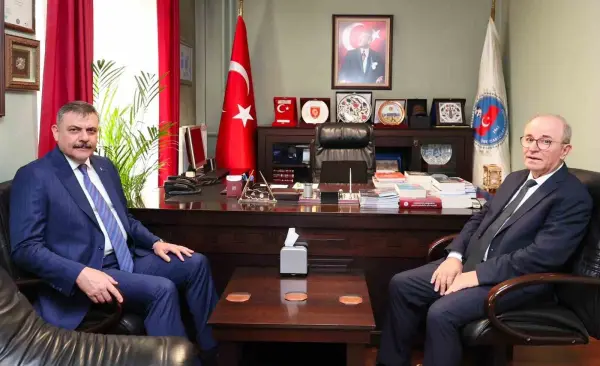 Bakan Çiftçi’den Türk İdareciler Derneği’ne ziyaret