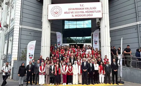 Bakan Göktaş: "Krediden istifade eden gençlere İŞKUR’da öncelik tanıyoruz"
