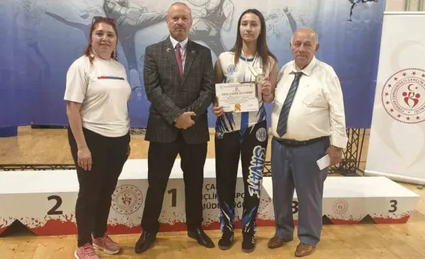 Kütahya’nın gururu Elif Kaya, Milli Takım yolunda