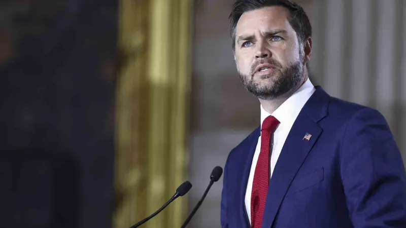 Vance: "Savaşta önceliğimiz ABD’liler için petrol ve doğal gazı düşük tutmak, ikincisi İran’ın nükleer silah edinmesini engellemek"