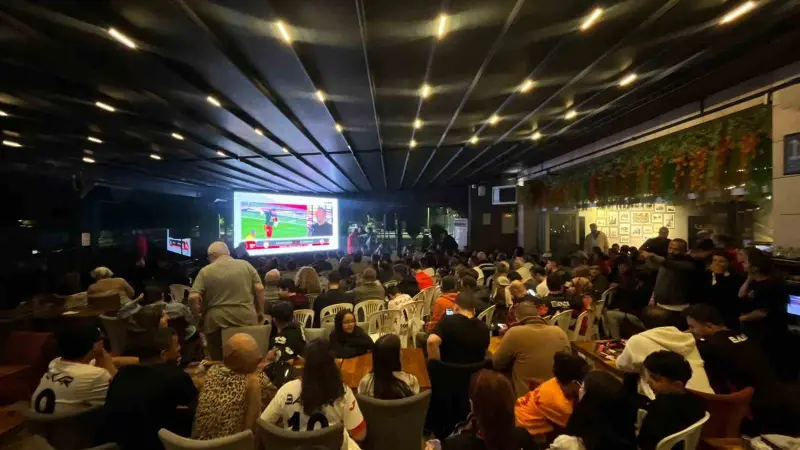 Tarihinde ilk kez Süper Lig maçına çıkan Çorum FK’ya taraftarından büyük destek