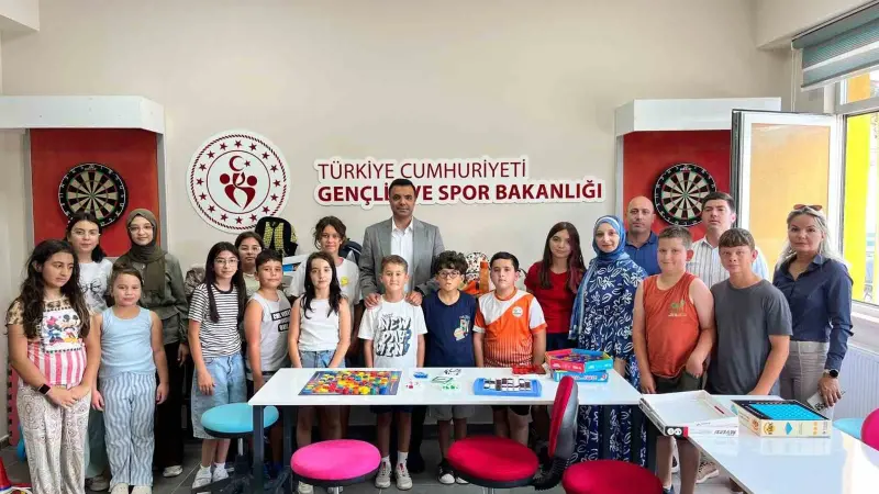 Kaymakam Yayabaşı, gençlerle bir araya geldi