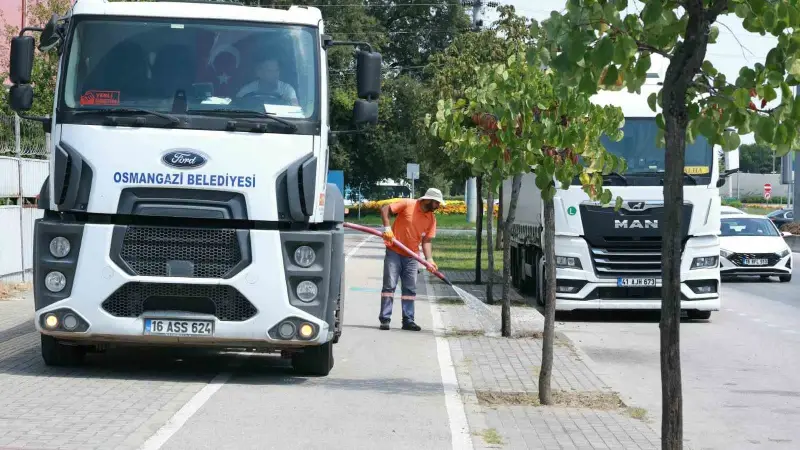 Osmangazi’de yeşil alanlarda titiz çalışma