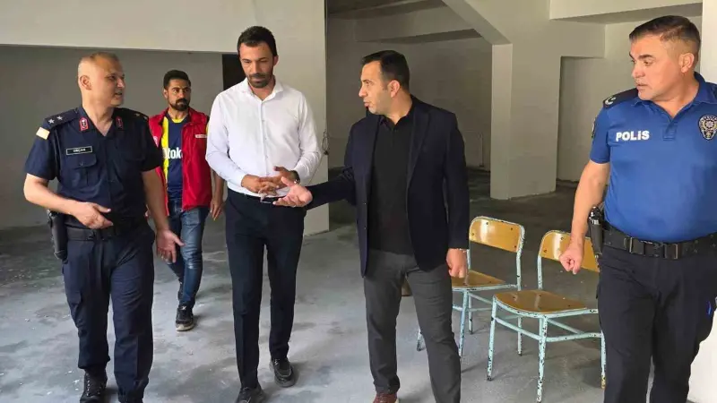 Kaymakam Algın, Gölbaşı Gençlik Merkezini ziyaret etti