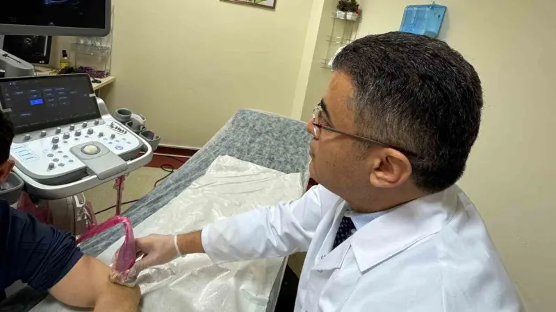 Prof. Dr. İrfan Koca: "Dirsek ağrınızın nedeni tenisçi dirseği olabilir"