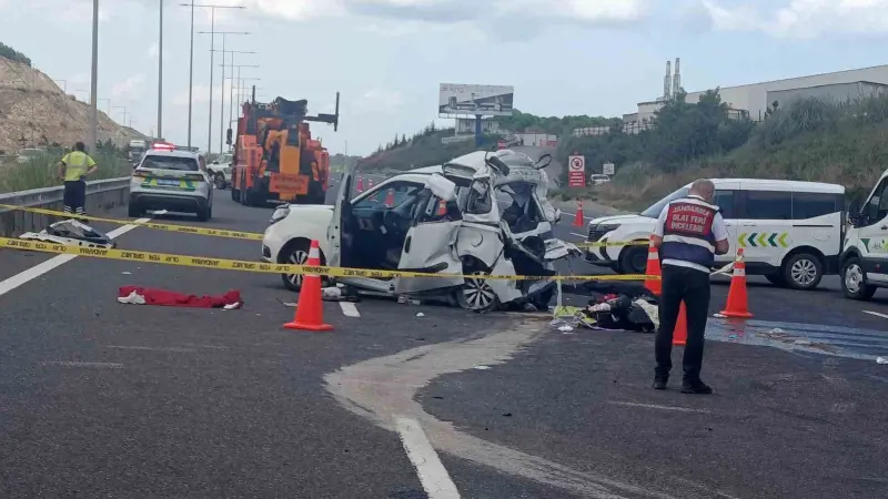 Kuzey Marmara Otoyolu’nda feci kaza: 2 ölü, 6 yaralı