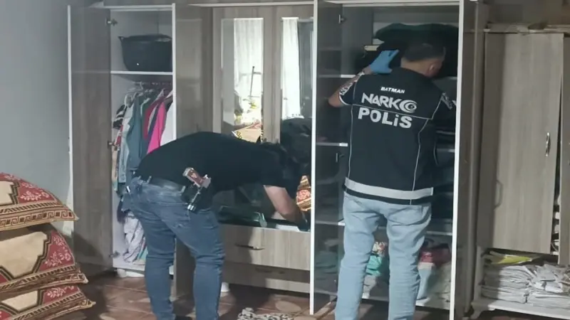 Batman’da uyuşturucu operasyonları: 5 tutuklama