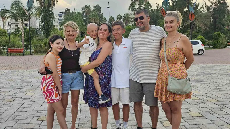 7 yaşındaki çocuk, kuzeninin üstüne düşmesiyle öğrendikleri kanseri yendi