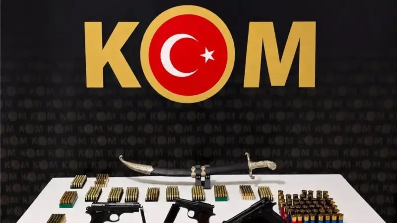 Bayburt’ta kaçakçılık operasyonlarında silah ve 665 fişek ele geçirildi
