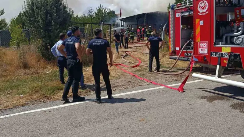 Sivas’ta müstakil ev yangında küle döndü