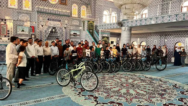 Dicle Kaymakamı Atış’tan Kur’an kurslarındaki bilgi yarışması ve futbol turnuvasında dereceye girenlere ödül