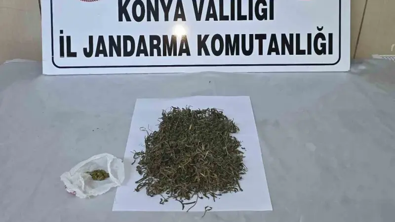 Konya’da jandarmadan uyuşturucu operasyonları: 4 tutuklama